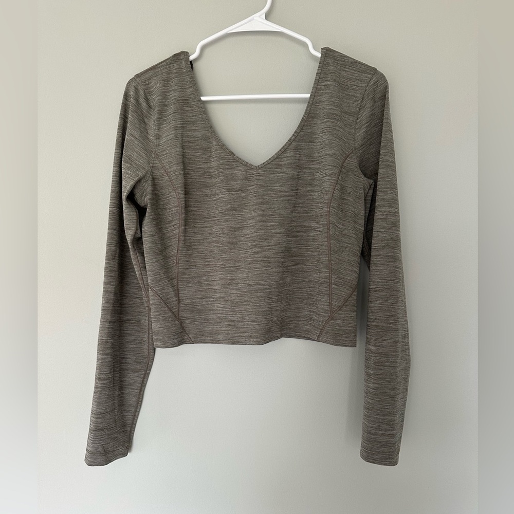 NWOT! Lululemon Grey Align Long Sleeve Crop Top, size 12!
